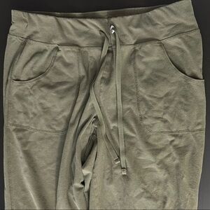 Olive Green athletic capri Pants